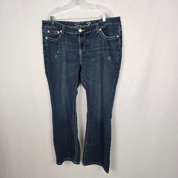 Seven7 Bootcut Jeans Women's 20 Blue Dark Wash Slight Distressed Flap Pockets - Picture 9 of 16
